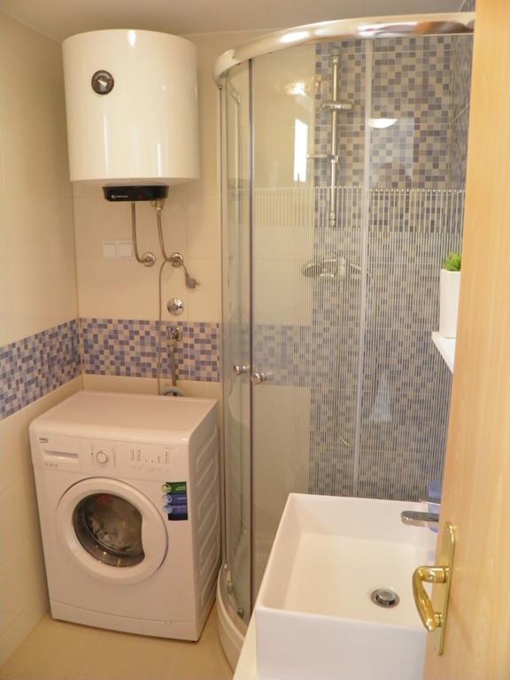 Apartment Leptir Podstrana Rum bild